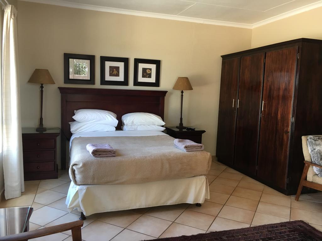 Hotel Kleinplaas Guest Farm Potchefstroom Exterior foto